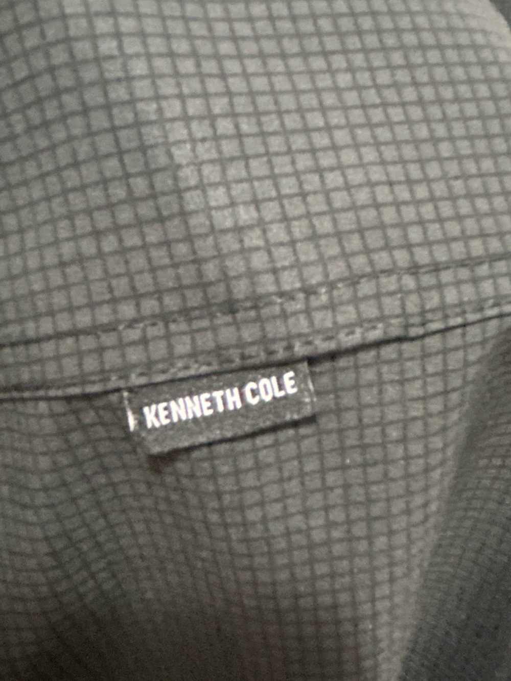 Kenneth Cole Men's Dark Green Long-Sleeve Button-Down Shirt - Picture 4 of 5
